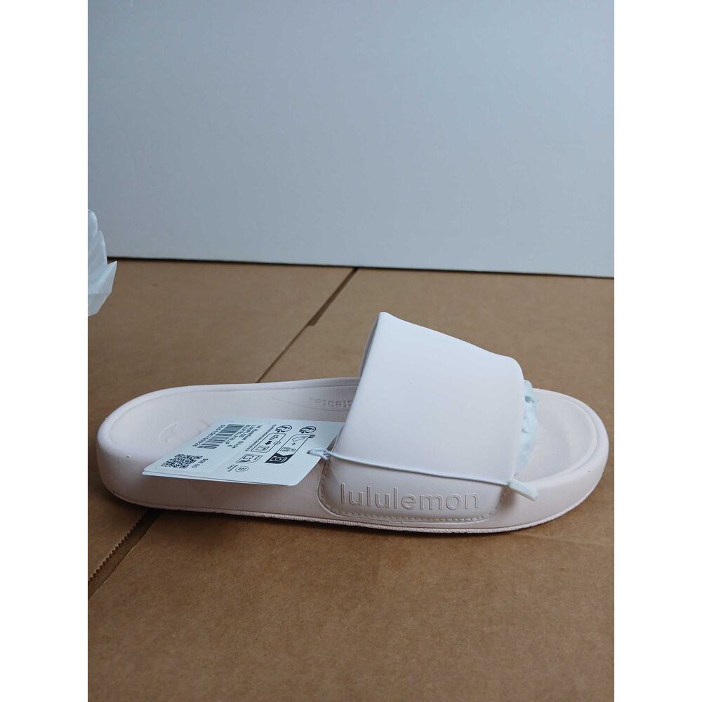 NWT Lululemon Women’s Restfeel Slide Sandals Size 7 BLLP Comfort Slides